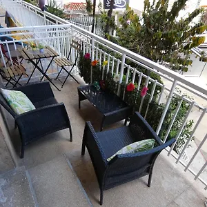 https://moderno-apartamento-en-la-nogalera.es-andalucia.com